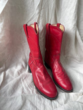 Red Vintage Cowboy Boots - 39