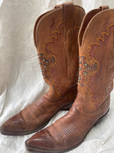 Studded Embroidered Vintage Cowboy Boots - 39