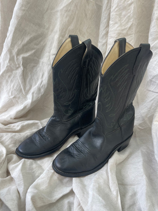 Vintage Black Cowboy Boots w Green Stitching - 38